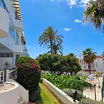 公寓 Quiet And Close To The A107 丰希罗拉