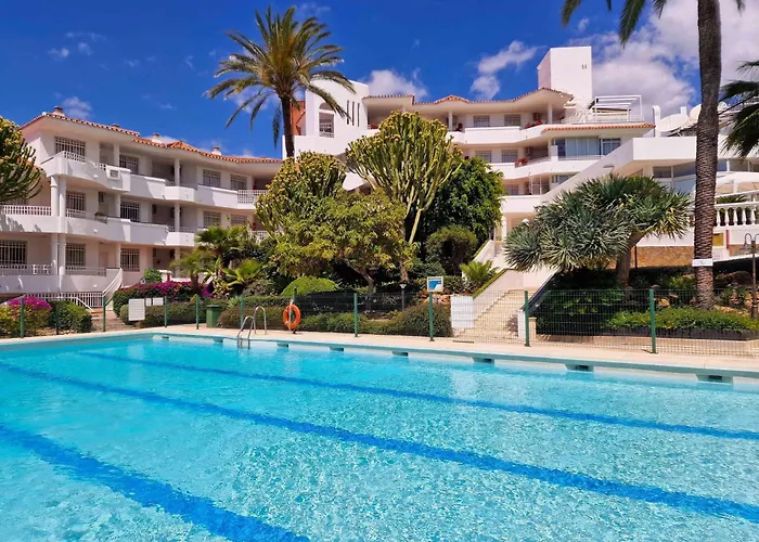 Quiet And Close To The A107 Apartment